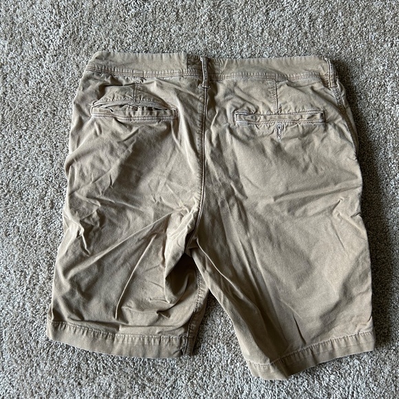 American Eagle Mens 32W Tan Khaki Shorts - Picture 2 of 6
